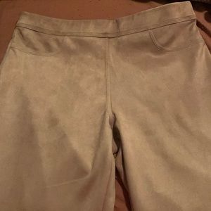 Max Studio suede pull on leggings